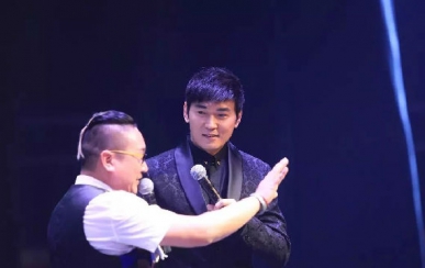 焦恩俊親臨助陣翌芙萊·炏焱集團(tuán)新品發(fā)布會(huì)，開啟美和健康新征程